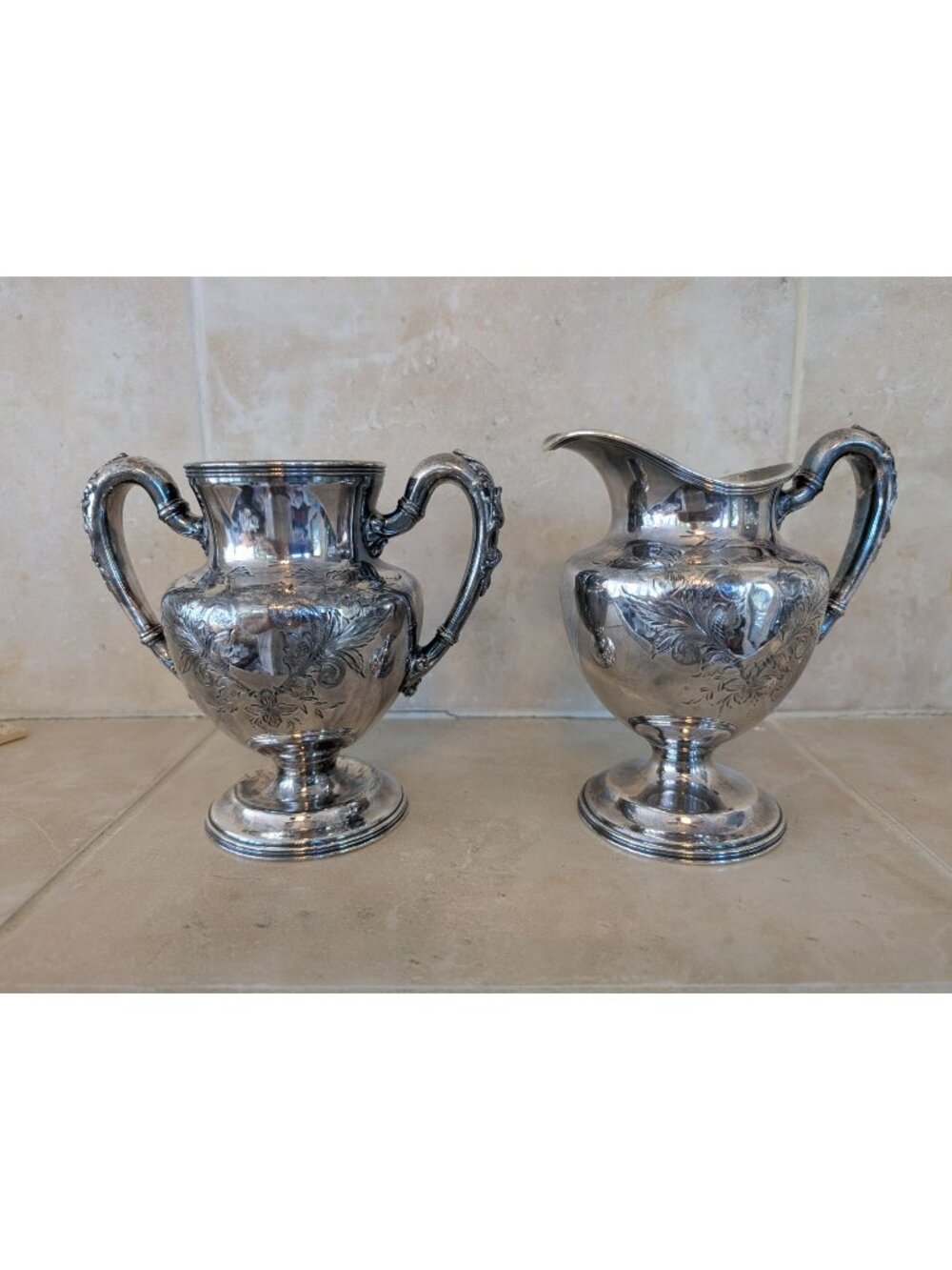 Vintage WR Rogers Quadruple Plate Silver Pitchers Set of 2 Made in New York